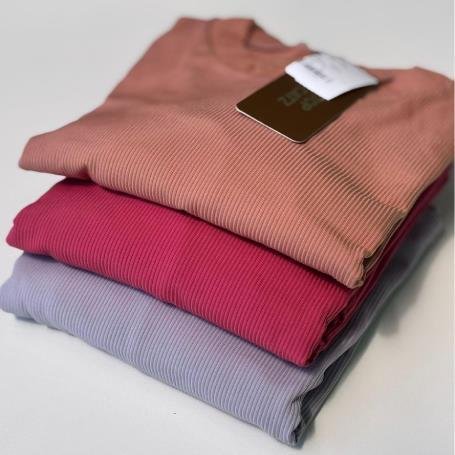 BLUSA FEMININA EM TÉRMICO CANELADO PETTENATI